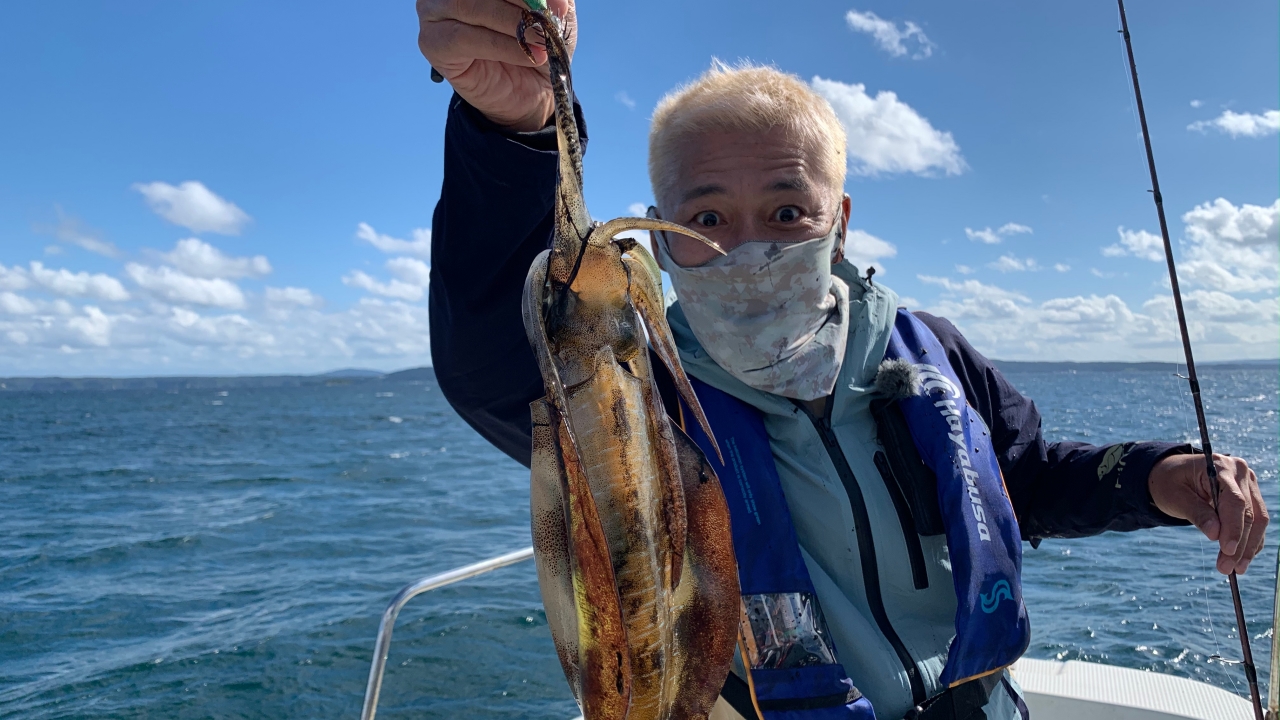 アオリイカエギングならまかせろ！ 番組史上初日本海で釣り、七尾湾で亮さん大興奮！！