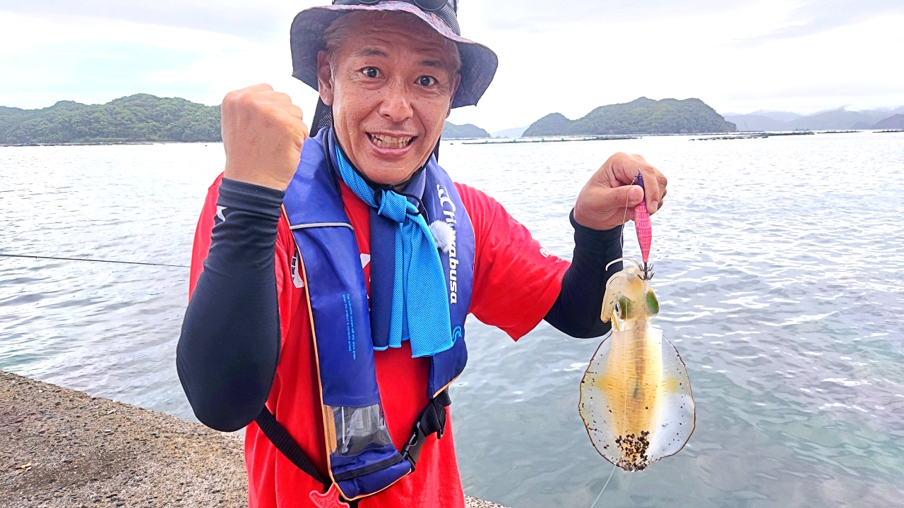 釣り人ウェルカムの高知県で爆釣☆ファミリーフィッシングならまかせろ！亮さんはエギングに挑戦♪