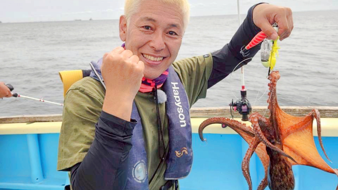 キラキラアピールで大物ゲット！？マダコ釣りならまかせろ！
